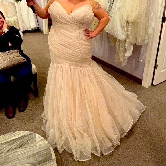 Maggie Sottero Wedding Gown (Style-Camden)
